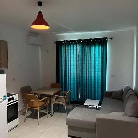 Kristi Apartment